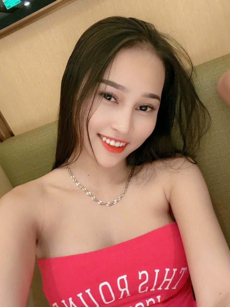 호치민 중급 로컬 가라오케 꽁가이