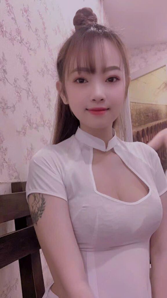 호치민 중급 로컬 가라오케 꽁가이