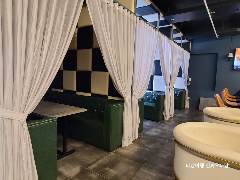 다낭 탑스크린골프