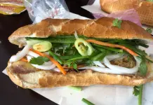 호치민 반미 맛집 반미 후인호아(Bánh Mì Huynh Hoa) 완벽 가이드 | 현지인이 줄서는 전설의 맛집