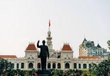 빈홈 살인 사건, 진실 공방 속 충격적인 전말 드러나